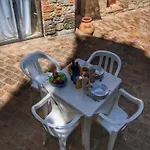 In A With Swimming Pool * Mensanello