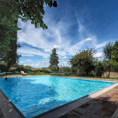 Apartment In A Farmhouse With Swimming Pool *