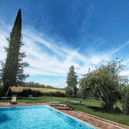 In A With Swimming Pool Mensanello