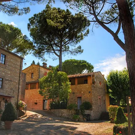 Apartment In A Farmhouse With Swimming Pool Mensanello