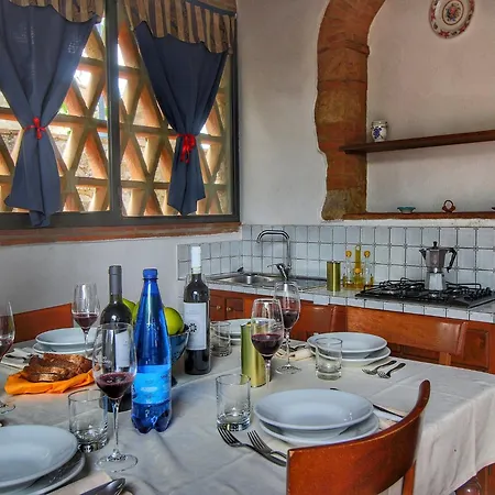 Apartment Apartment In A Farmhouse With Swimming Pool *